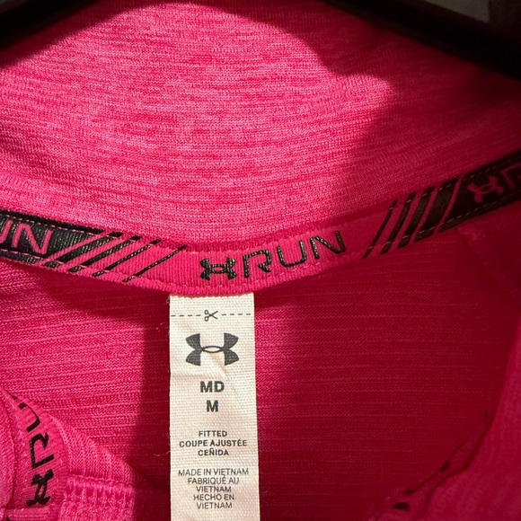 Under Armour Vibrant Pink 1/2 zip - Picture 3 of 8